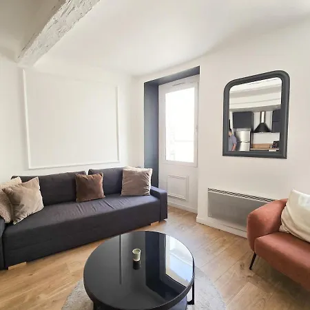 Apartman 67m2, Vieille-ville, 9min A Pied Du Palais Cannes