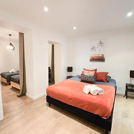 67m2, Vieille-ville, 9min A Pied Du Palais Apartman